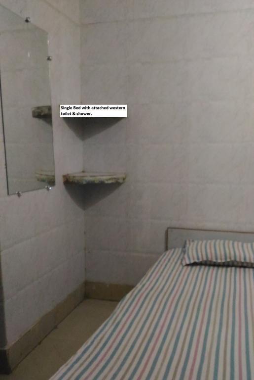 Goldy Guest House Varanasi Exterior foto