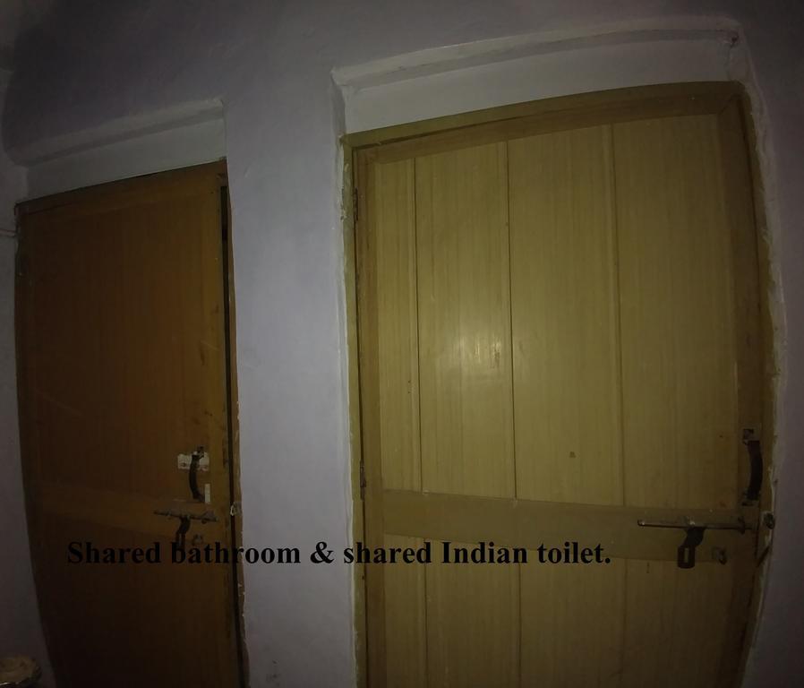 Goldy Guest House Varanasi Exterior foto