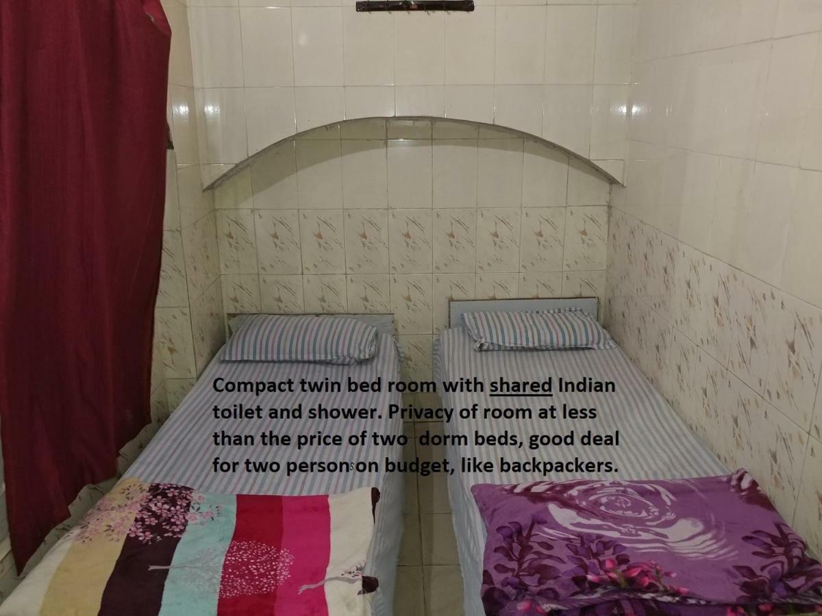 Goldy Guest House Varanasi Exterior foto